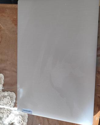 Notebook Lenovo grigio