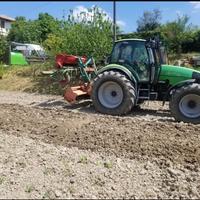 Seminatrice combinata autoassemblata