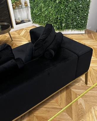 Divano 3 posti + 2 pouf