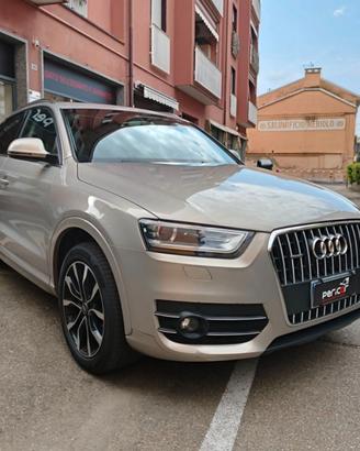 AUDI Q3 2.0 Tdi 177cv S-Tronic S-Line Edition