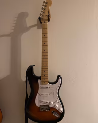 Fender squier sonic