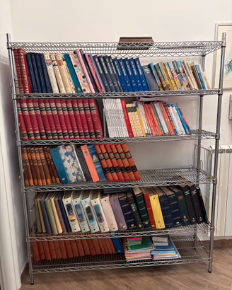 Libreria in acciaio uno più