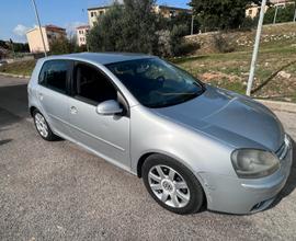 VOLKSWAGEN Golf 5°serie - 5porte -