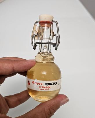 Mignon Miniature Grappa Nocina