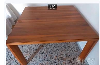 Tavolo  ampio robusto 100 euro trattabile