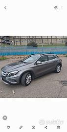 MERCEDES GLA 180D