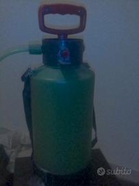 Erogatore a pressione