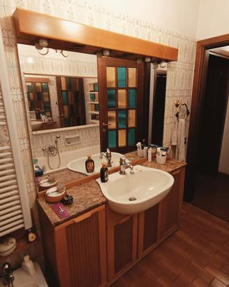 Mobile bagno con specchiera 