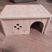 Casetta per coniglietti nani o porcellini d'India