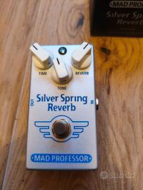 Pedale riverbero chitarra