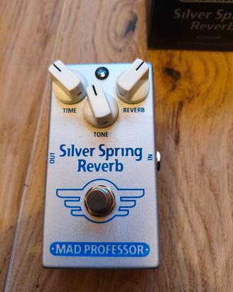 Pedale riverbero chitarra