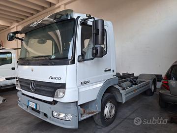 Mercedes Atego 1022 a telaio