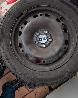 set 4 ruote invernali 185/60 r15 cerchi in acciaio