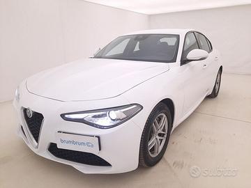 Alfa Romeo Giulia Business AT8 BR860682 2.1 Diesel
