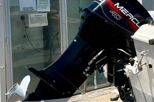 motore fuoribordo barca 40/70