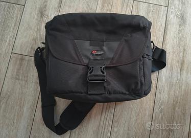 Lowepro Stealth Reporter D400 AW