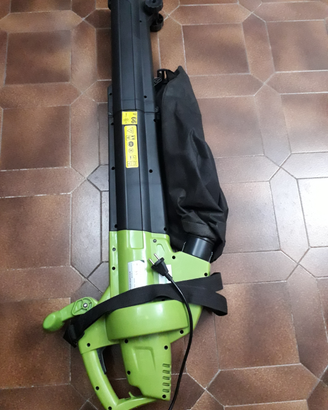 Aspiratore da giardino