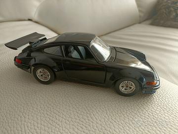 Modellino metallo 1:24 di Porsche 911 (930) Turbo