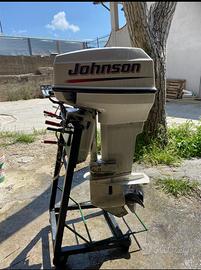 Barca grande e motore Johnson 737 40 cv