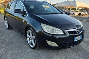 Opel Astra 1.7 CDTI 110CV Sports Tourer Cosmo