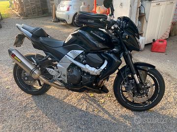 Kawasaki z750 2009 patente A2