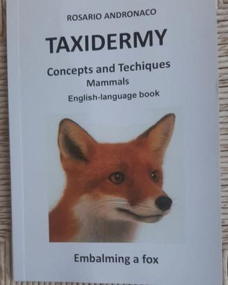 Libro in Inglese Taxidermy mammals Embalming a fox