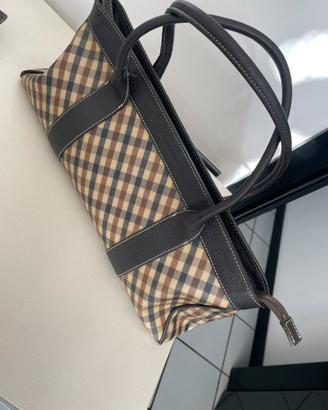Borsa vintage firmata