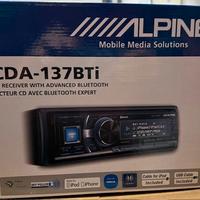 Alpine CDA-137BTi