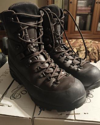 stivaletti da montagna esercito tg 43