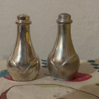 Porta sale e pepe in argento