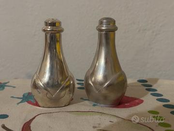 Porta sale e pepe in argento