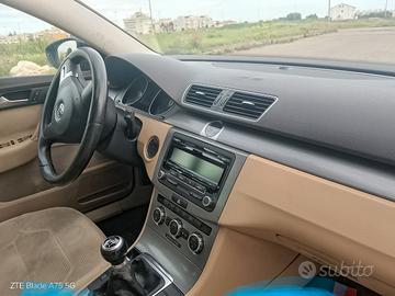 Volkswagen Passat b7 1.6Tdi 105CV