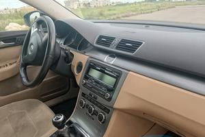 Volkswagen Passat b7 1.6Tdi 105CV