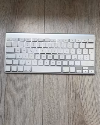 Tastiera Apple Wireless-layout italiano
