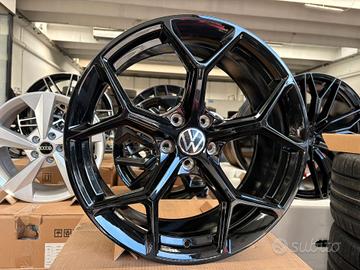 CERCHI NUOVI IN LEGA VOLKSWAGEN RAGGIO 19
