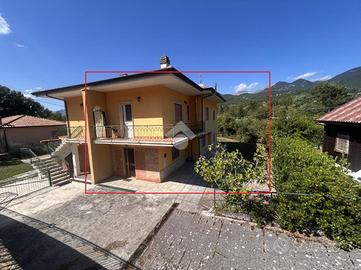 CASA SEMINDIPENDENTE A VILLA LATINA