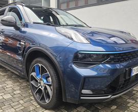 Lynk&co 01 PHEV