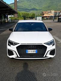 Audi A3 Sport back 2024 1500 150CV benzina elettr