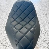 Sella singola harley softail street bob e standard