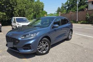 Kuga PHEV Allestimento St Line X