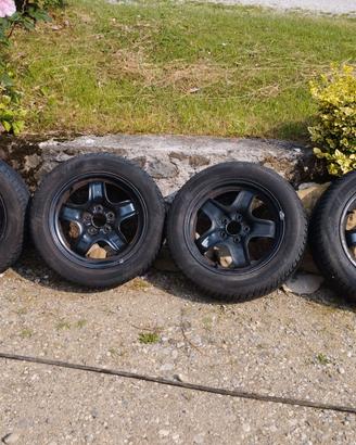 Gomme 4 stagioni 205-55-16