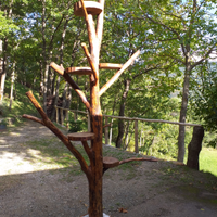 Albero tiragraffi per gatti - Fioriera portavasi