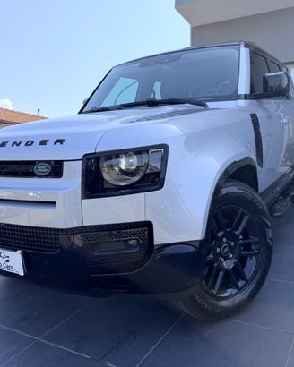 Land Rover Defender 110 3.0D I6 200 CV AWD Auto SE