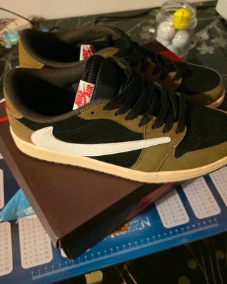 AIr jordan 1 travis scott 