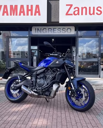 Yamaha MT-07 YMT 35kw Automatica km 0