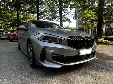 BMW 120d xDrive M Sport – 01/2023 – 66.000 km