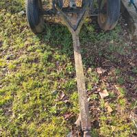 Carro a sponde con timone uso giardino privato