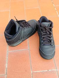 Jordan Flight Origin 4 completamente nere