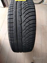 gomme 235/50/18