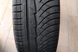 gomme 235/50/18